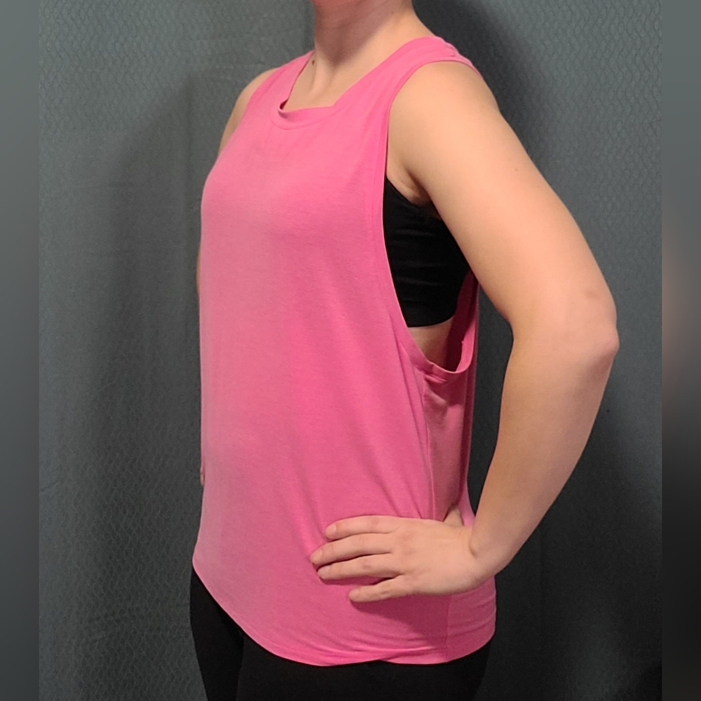 Gap Fit pink workout tank top